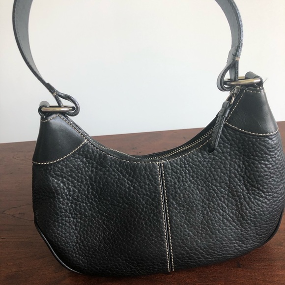 Dooney & Bourke leather classic bag *Authentic• - Picture 3 of 8